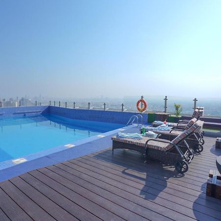 Ramada Encore By Wyndham Kuwait Downtown Кувейт Екстериор снимка
