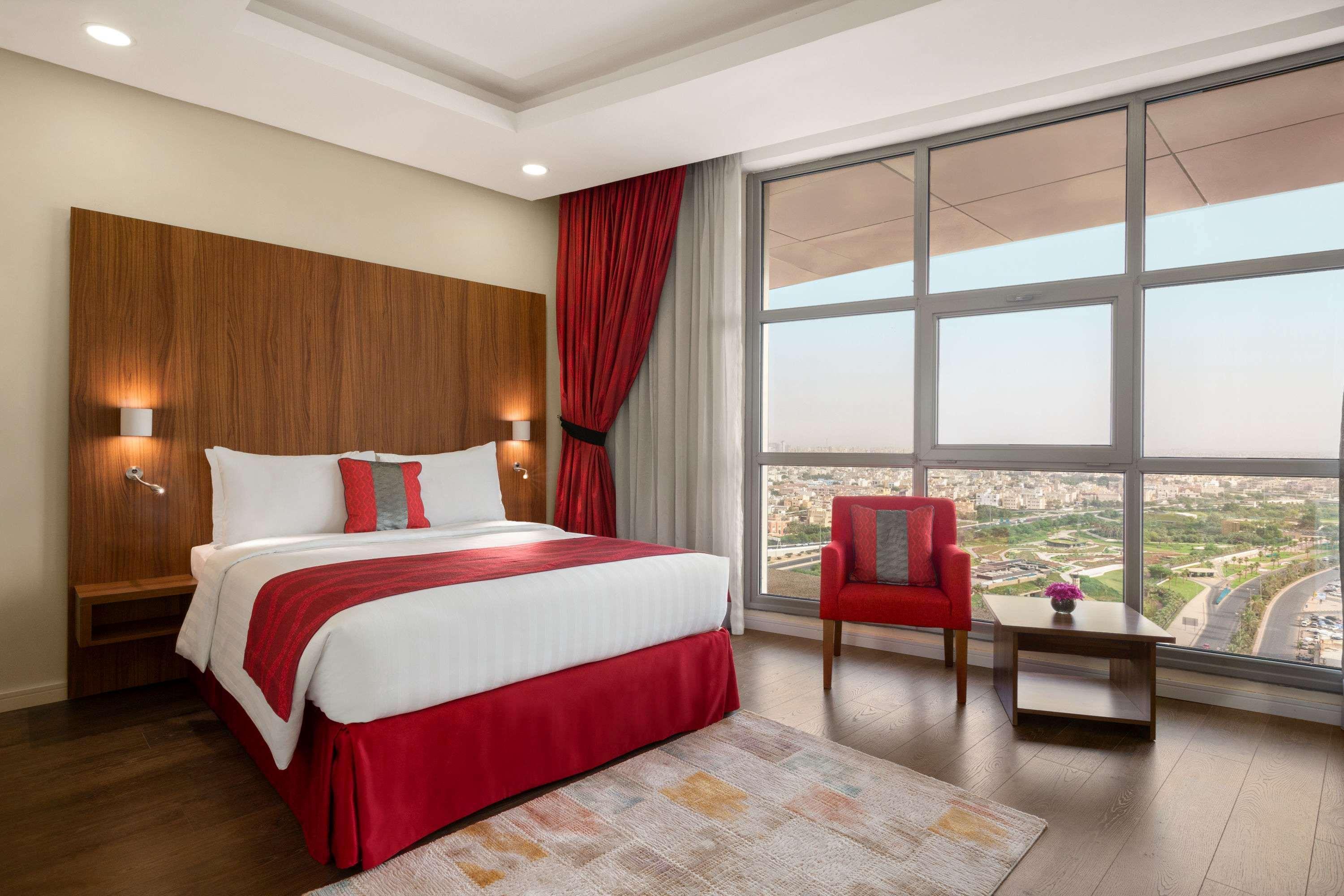 Ramada Encore By Wyndham Kuwait Downtown Кувейт Екстериор снимка
