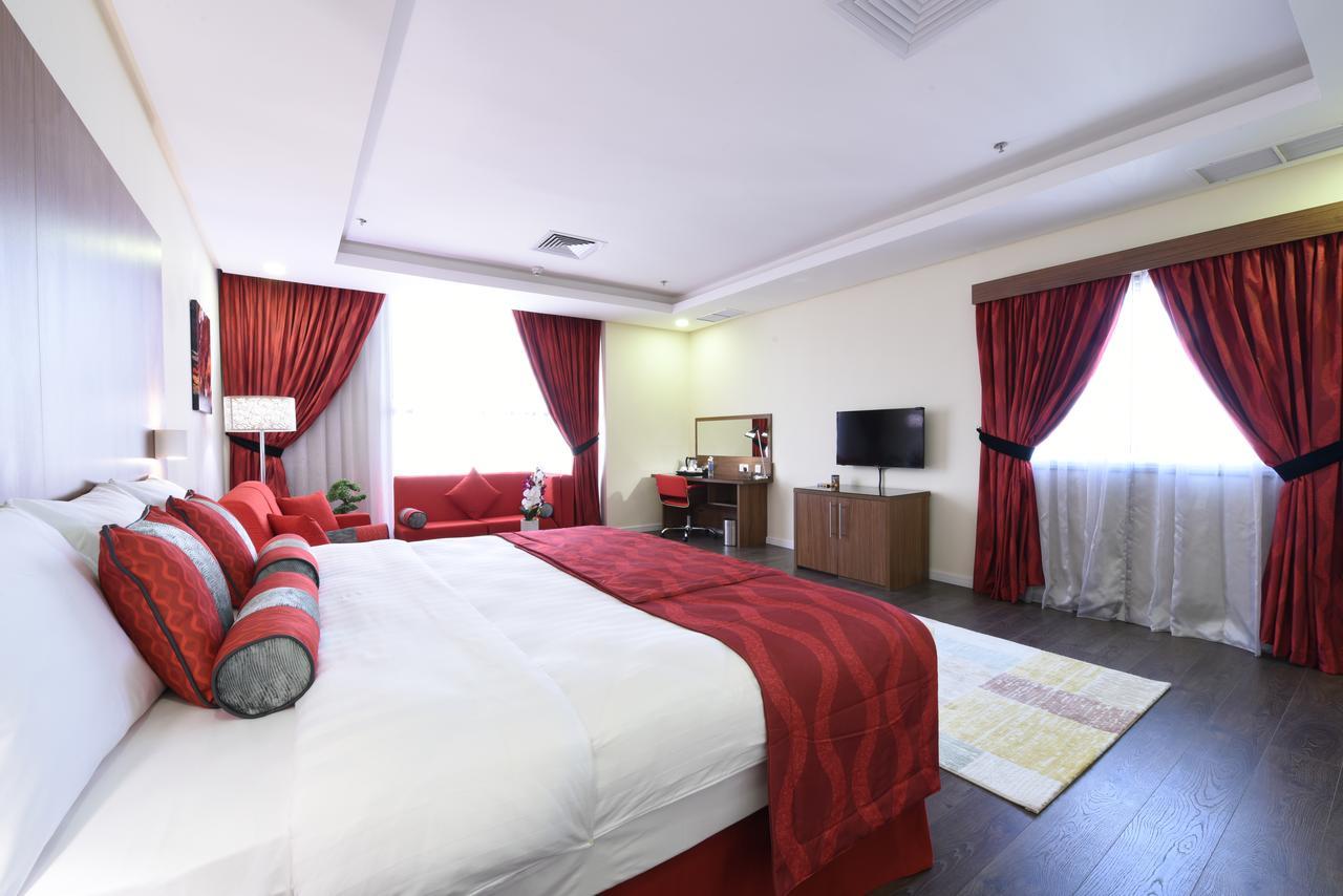 Ramada Encore By Wyndham Kuwait Downtown Кувейт Екстериор снимка