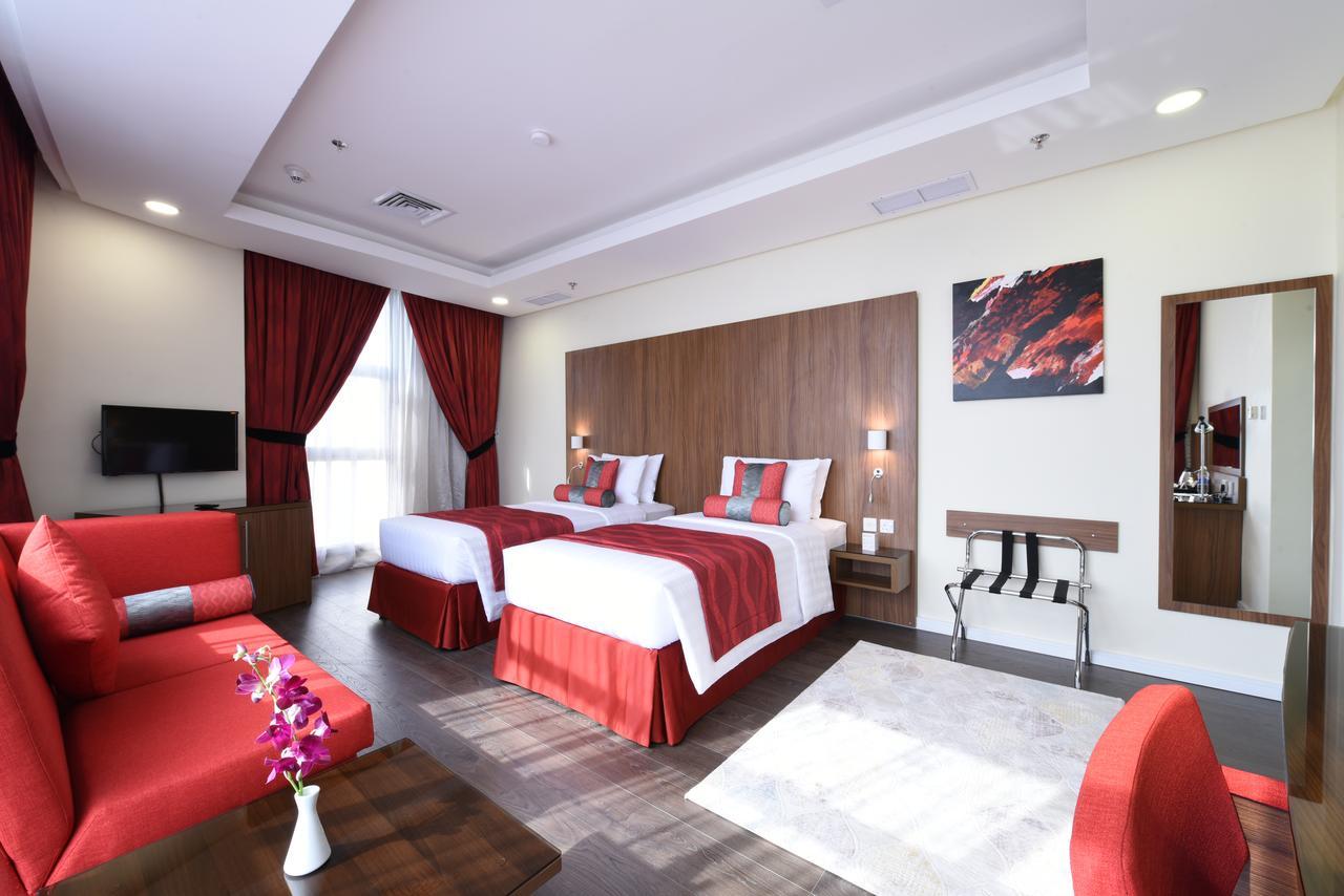 Ramada Encore By Wyndham Kuwait Downtown Кувейт Екстериор снимка