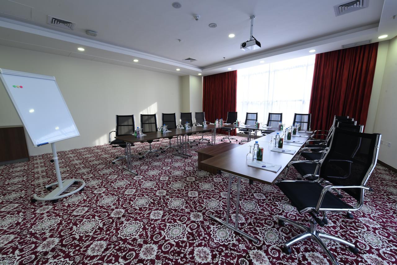 Ramada Encore By Wyndham Kuwait Downtown Кувейт Екстериор снимка