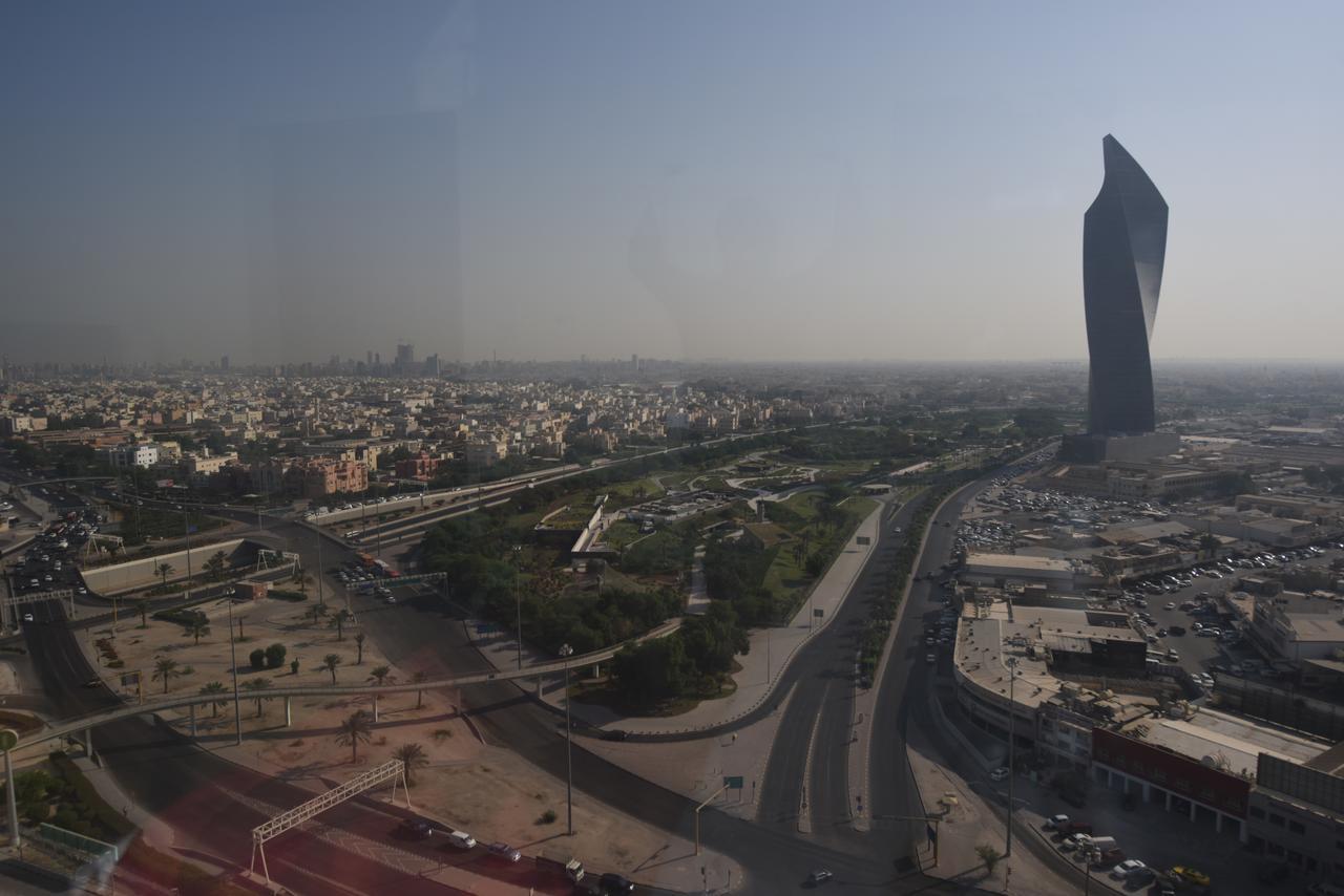 Ramada Encore By Wyndham Kuwait Downtown Кувейт Екстериор снимка