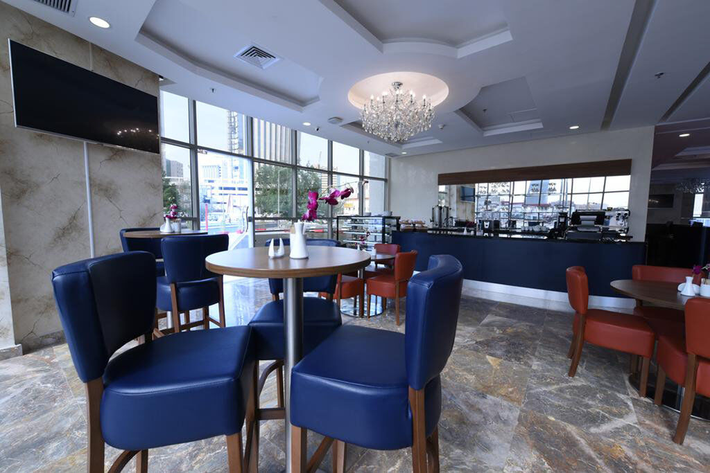 Ramada Encore By Wyndham Kuwait Downtown Кувейт Екстериор снимка